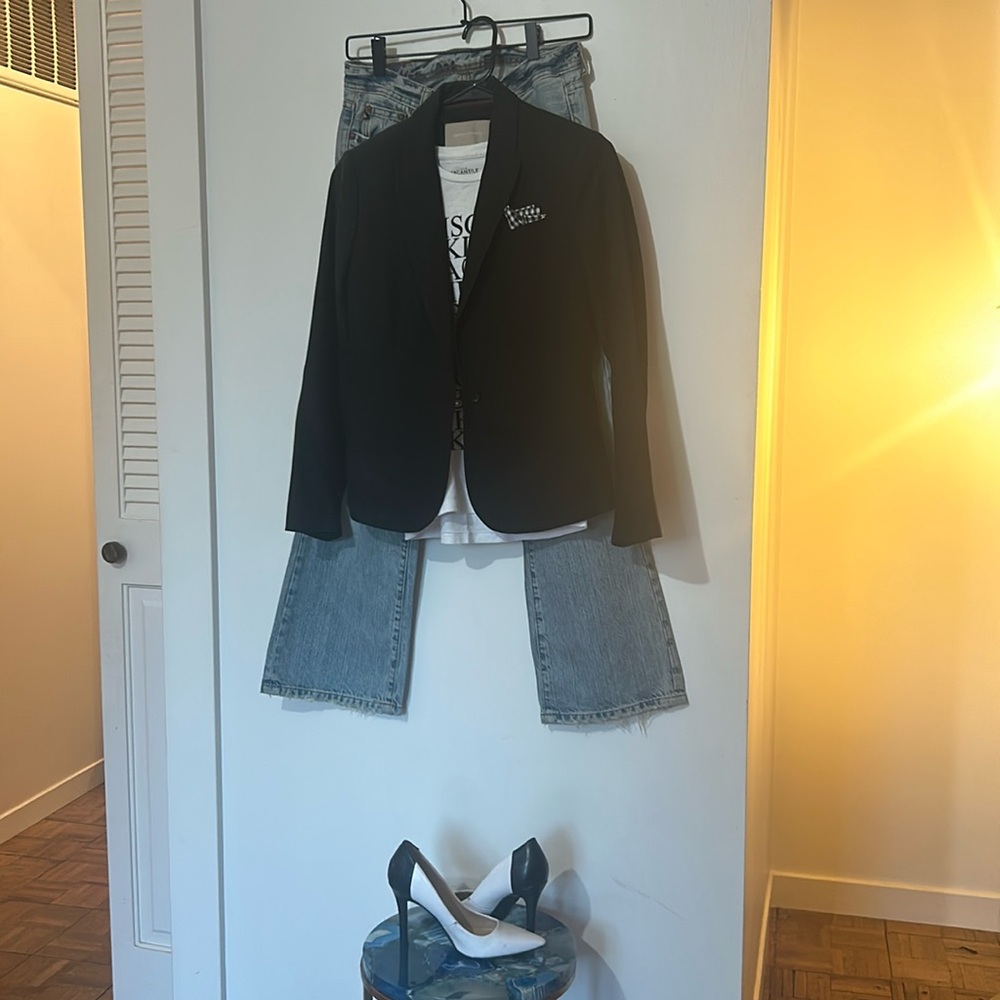 WHOLE OUTFIT